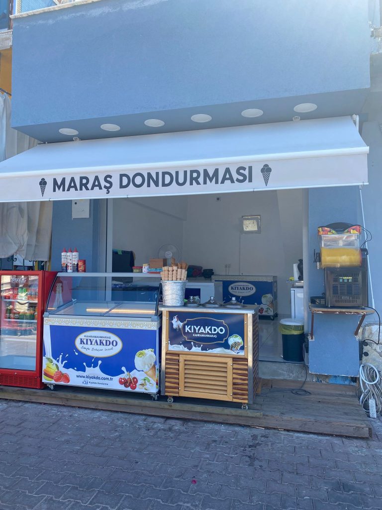 bozburun-kiyakdo-maras-dondurmacisi-galeri-2 (12)